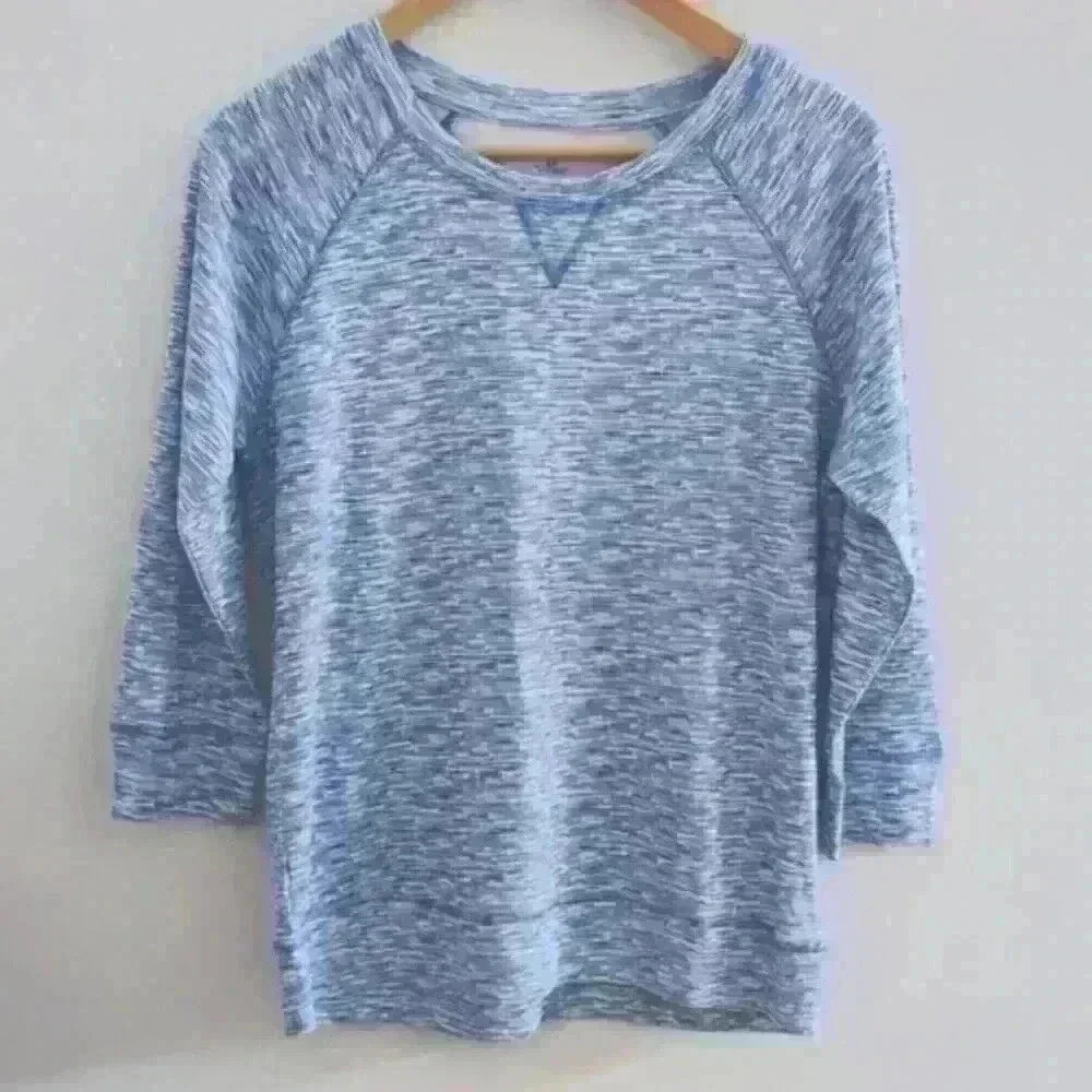 CLASSIC  EDITIONS | Blue/White Textured 3/4 Length Sleeve Lightweight Top